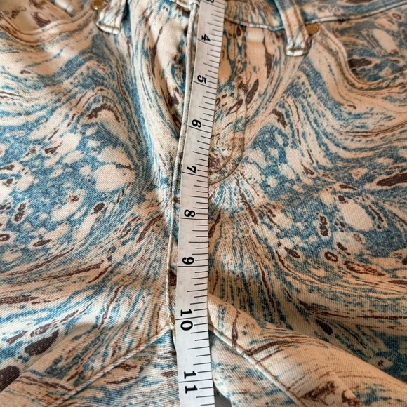 Liverpool Los Angeles Hannah Crop Flare Marble Print Jeans Size 2 - Picture 5 of 11